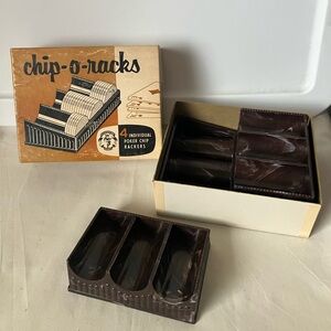 Chip o racks Vintage Plastic MCM Set 4 Poker Chip Rackers marbled dark brown